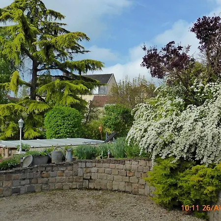 La Chabrouchine Bed & Breakfast Sainte-Savine